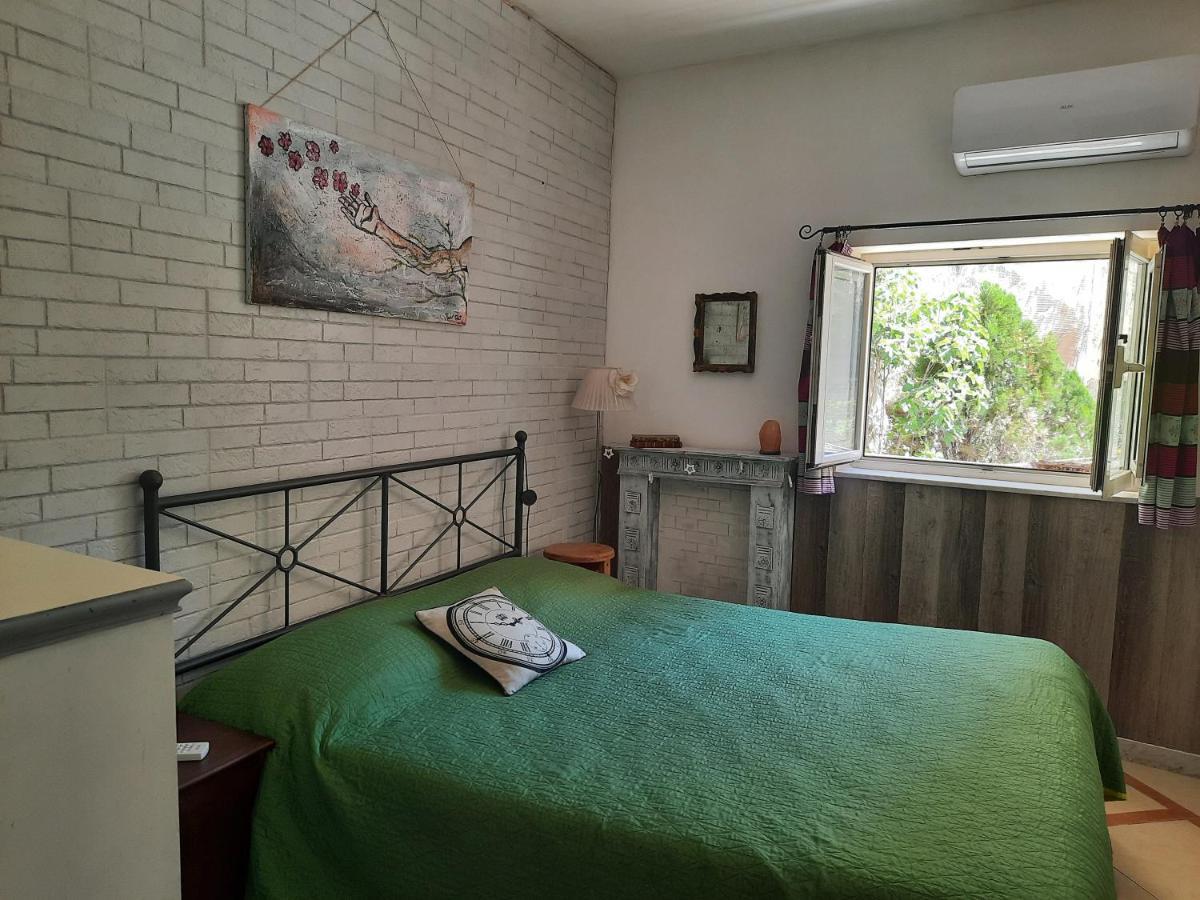 ナポリLa Casa Nella Rocciaアパートメント エクステリア 写真